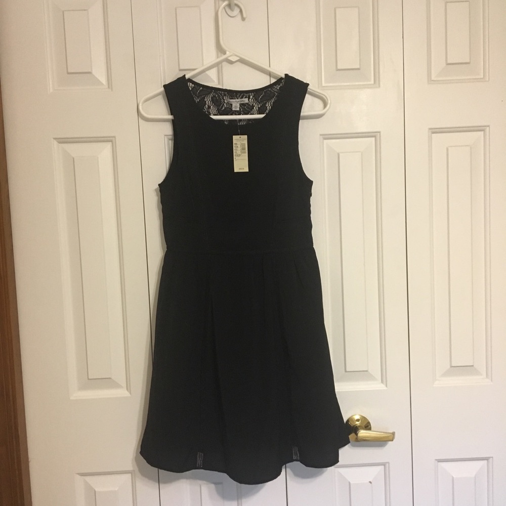 NWT American Eagle black dress - size 4
